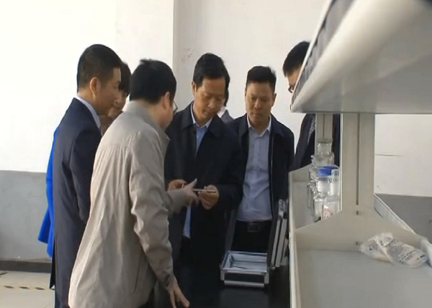 91香蕉视频股份“钛合金研发中心” 91香蕉视频股份“钛合金研发中心(xīn)”